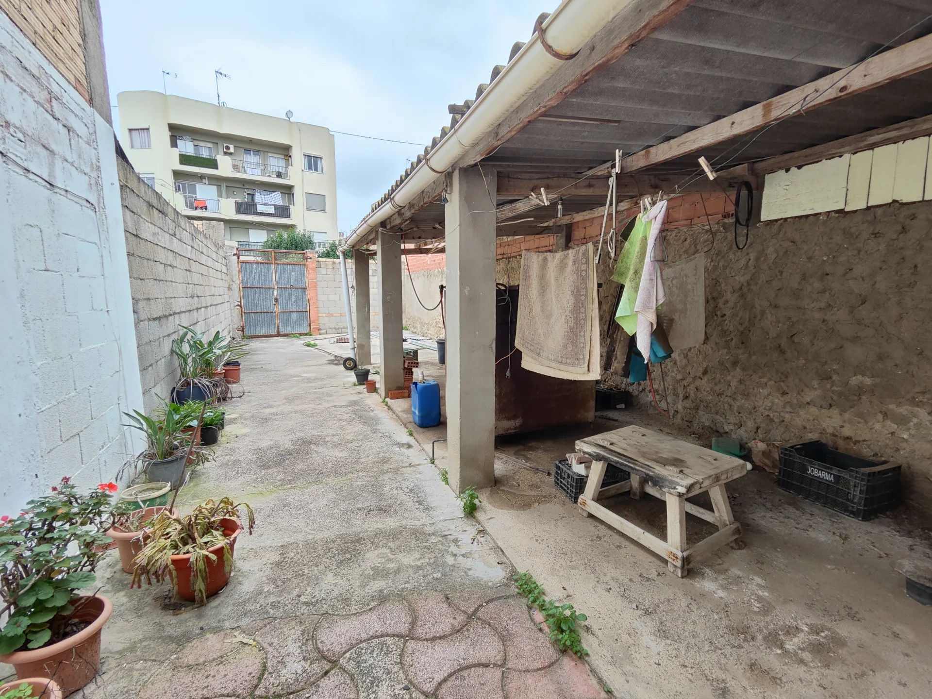 Planta baja adosada con gran patio en Fortaleny - Lexmar Inmobiliaria